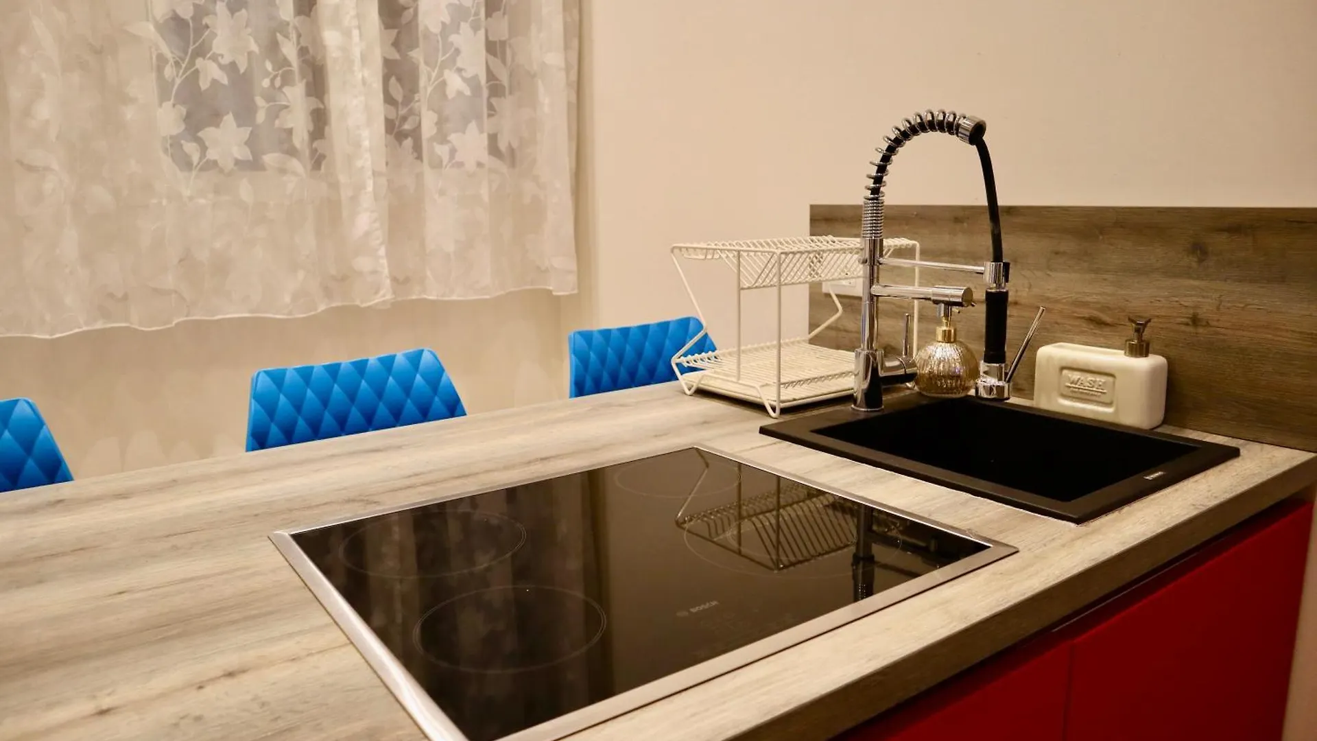 Suite Madoneta Venice 0*,